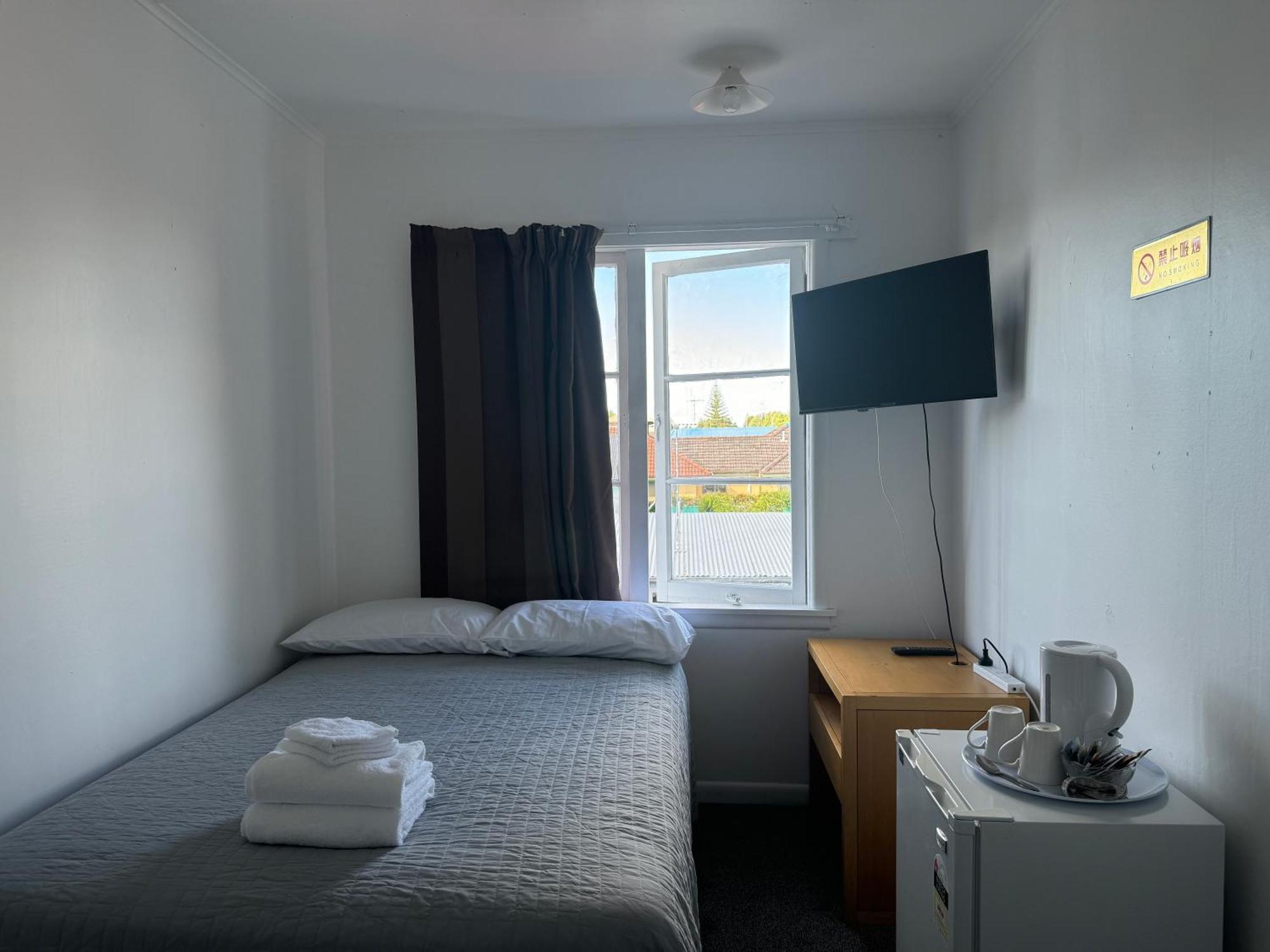 Rainbow Motel & Guest House Tauranga Exterior photo