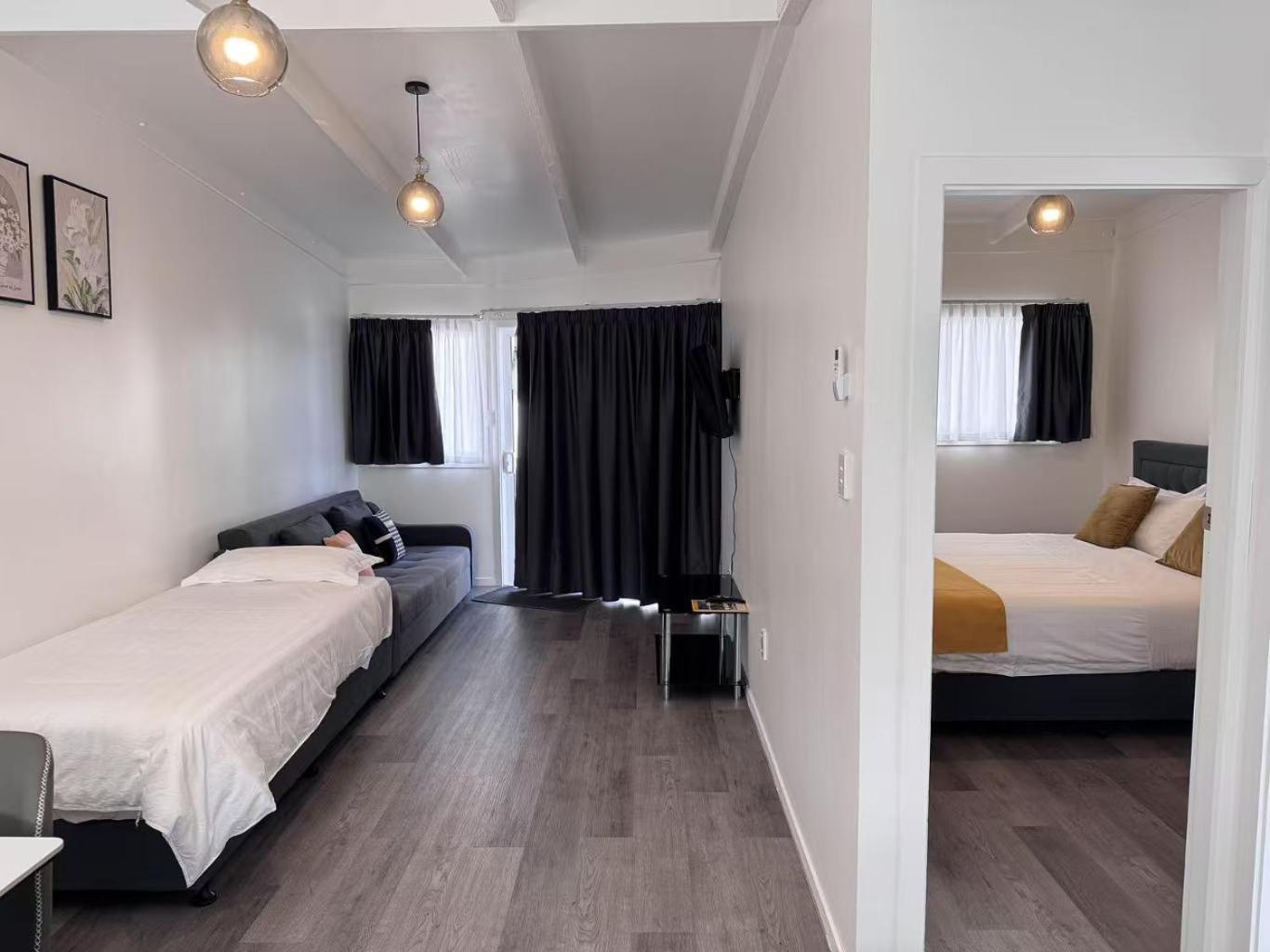 Rainbow Motel & Guest House Tauranga Exterior photo