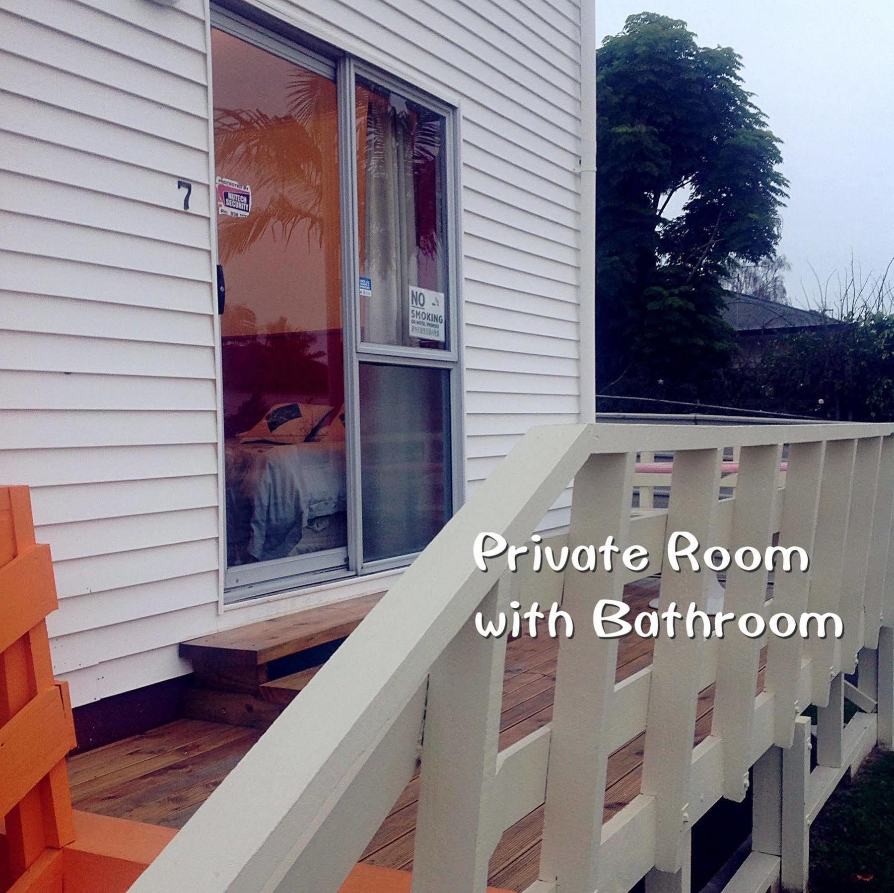 Rainbow Motel & Guest House Tauranga Exterior photo